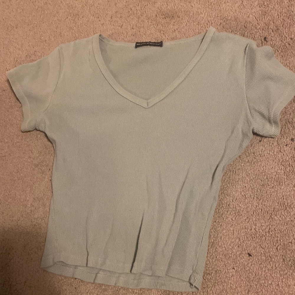 brandy melville short sleeve top